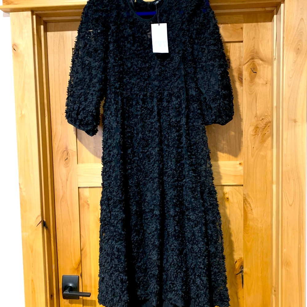 NWT black appliqué lace Zara dress